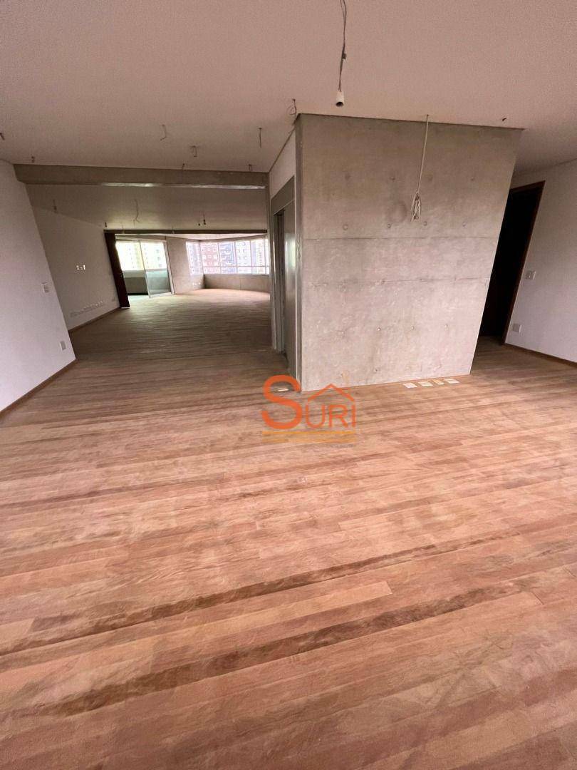 Apartamento à venda com 3 quartos, 450m² - Foto 3