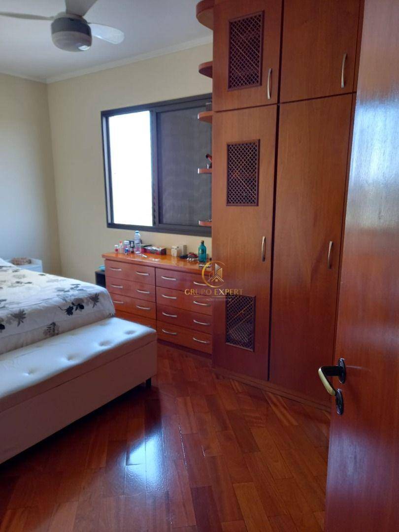 Apartamento à venda com 3 quartos, 107m² - Foto 34