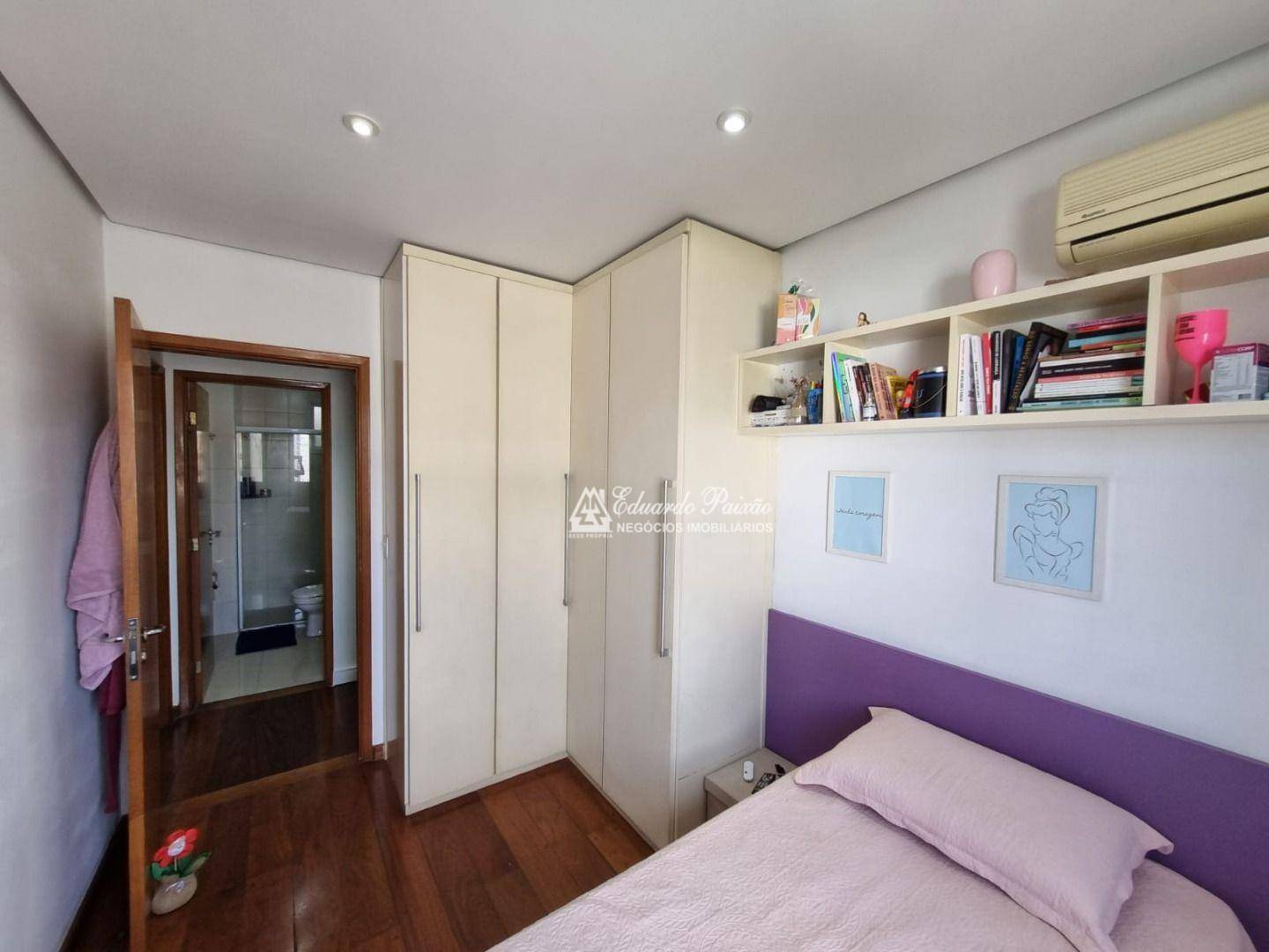 Apartamento à venda com 3 quartos, 115m² - Foto 26