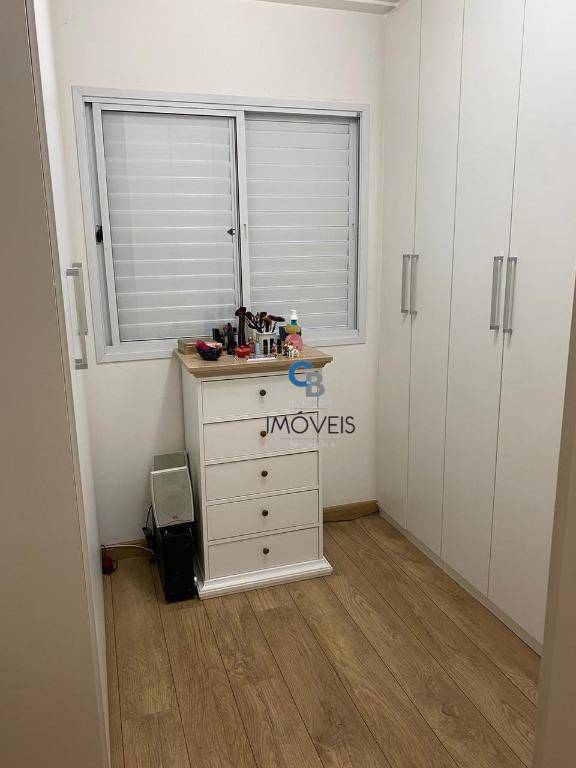 Apartamento à venda com 3 quartos, 137m² - Foto 8