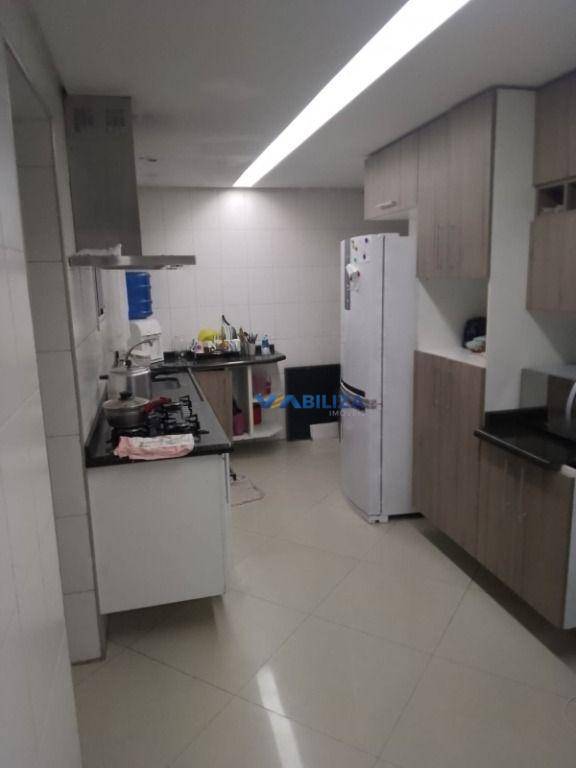 Apartamento à venda com 3 quartos, 94m² - Foto 5