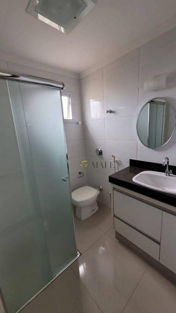 Apartamento à venda com 3 quartos, 139m² - Foto 4