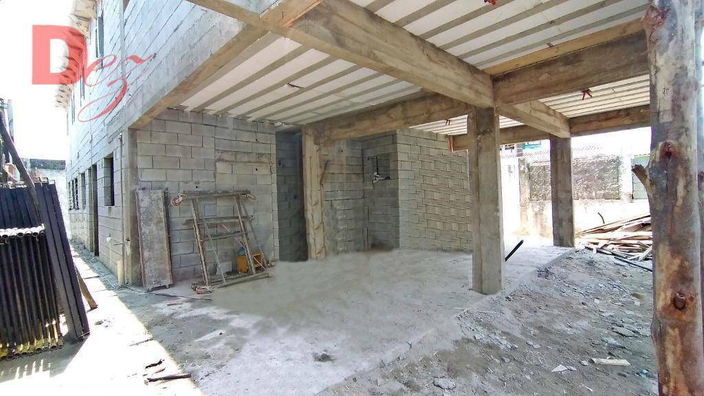 Casa à venda com 2 quartos, 43m² - Foto 4