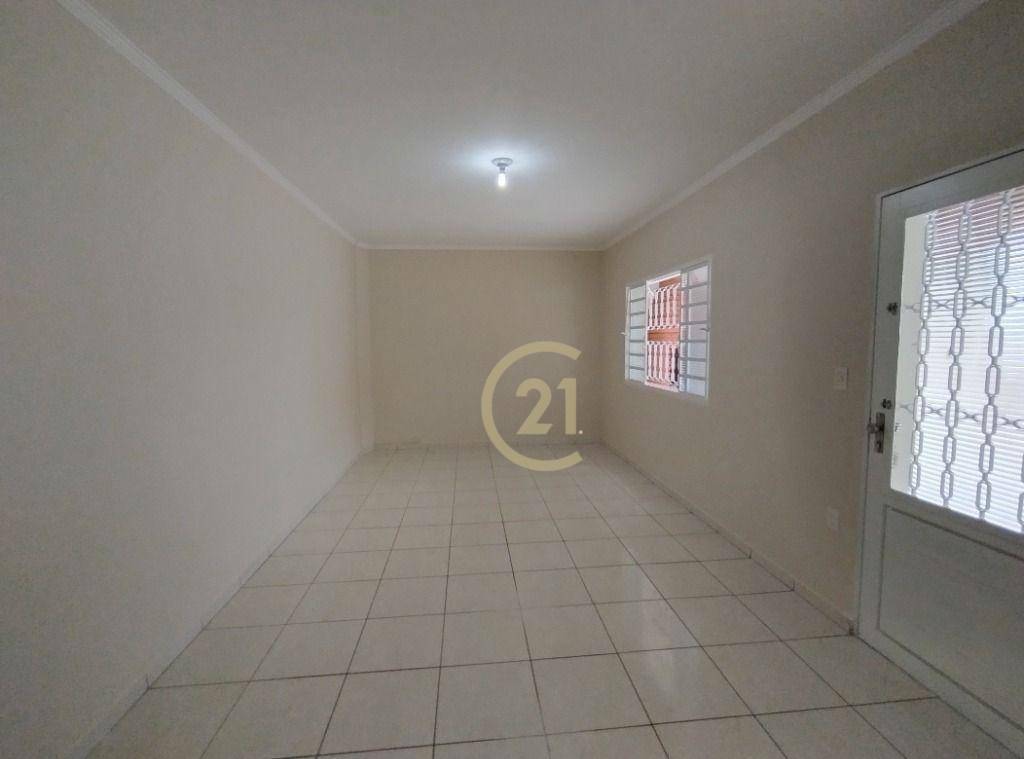 Casa à venda com 4 quartos, 260m² - Foto 33