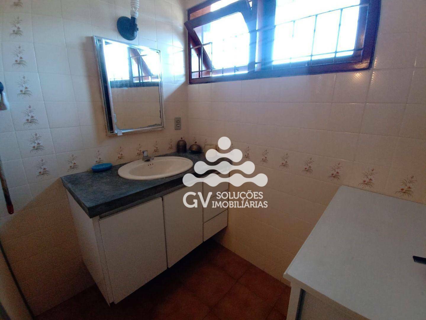 Casa à venda com 4 quartos, 180m² - Foto 20