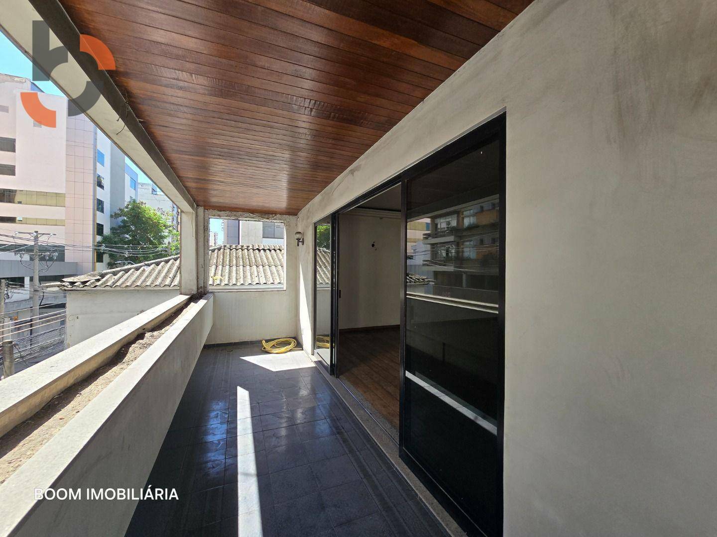 Apartamento à venda com 3 quartos, 220m² - Foto 24