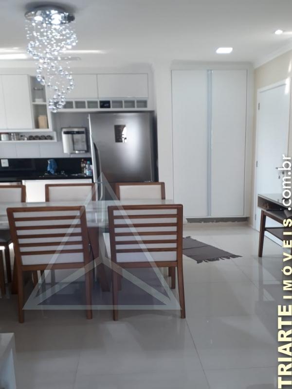 Apartamento à venda com 2 quartos, 60m² - Foto 1