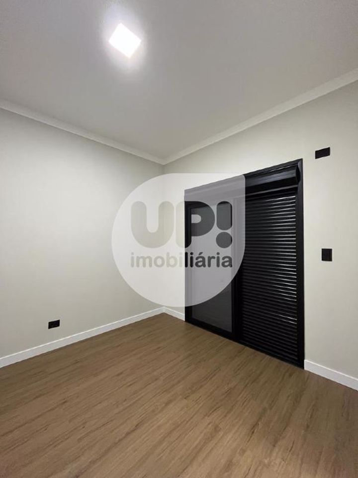 Casa de Condomínio à venda com 3 quartos, 218m² - Foto 15