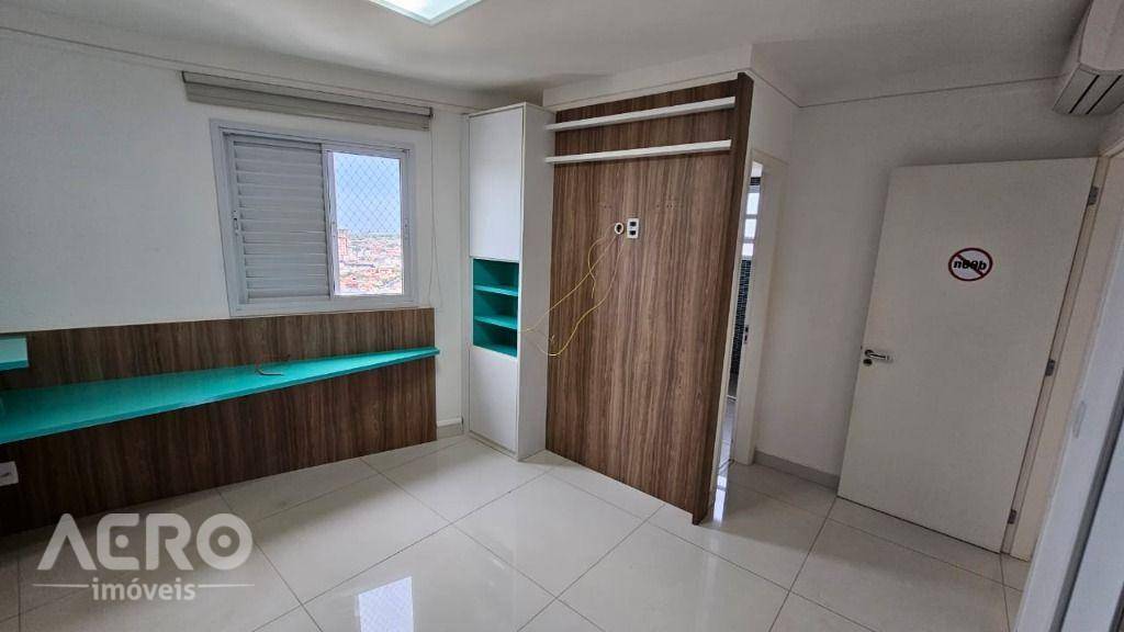 Apartamento para alugar com 3 quartos, 180m² - Foto 42