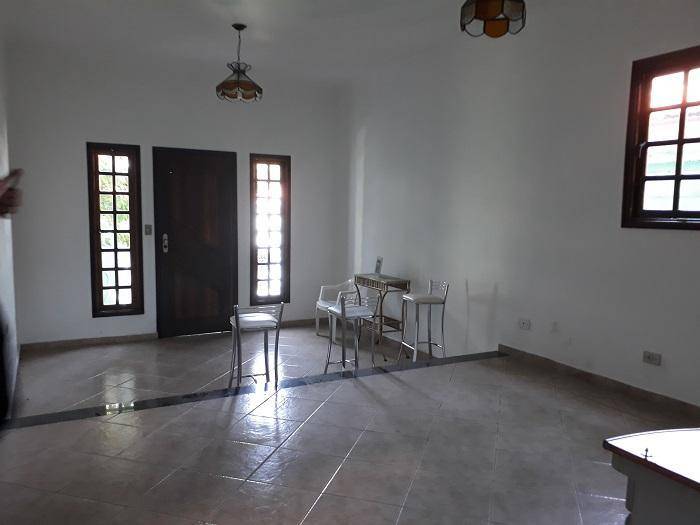 Casa à venda com 6 quartos, 350m² - Foto 4