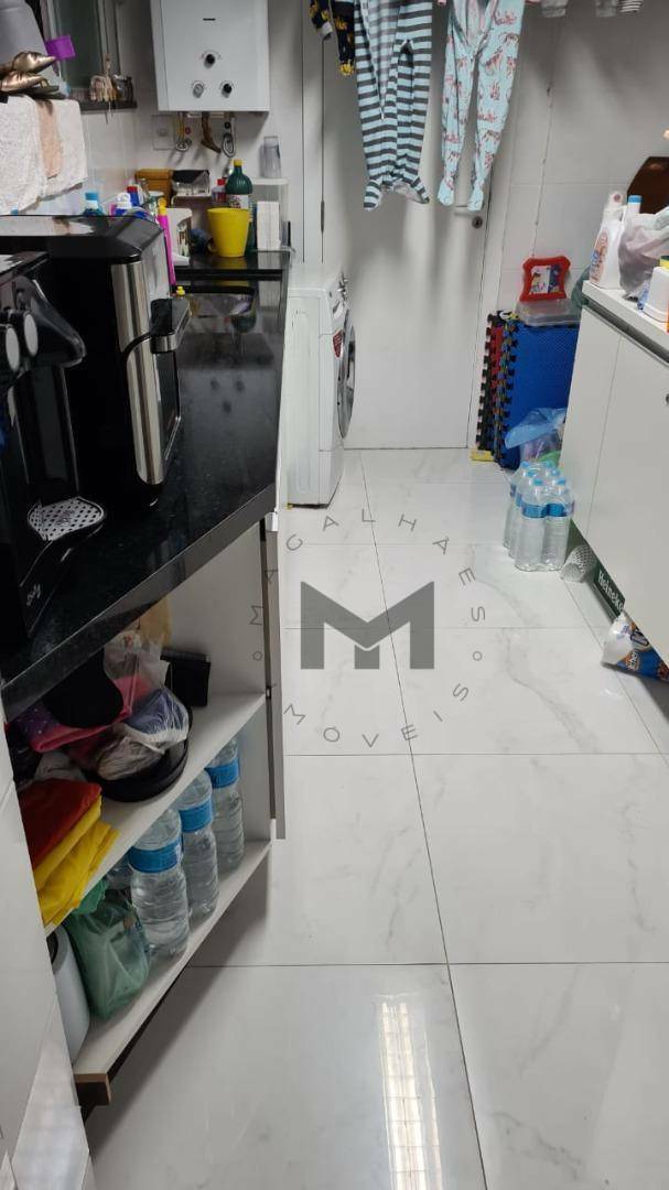 Apartamento à venda com 3 quartos, 130m² - Foto 18