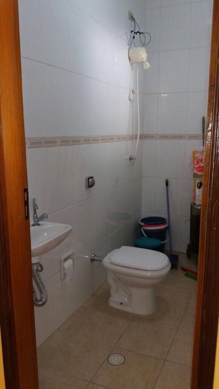 Sobrado à venda com 2 quartos, 140m² - Foto 35