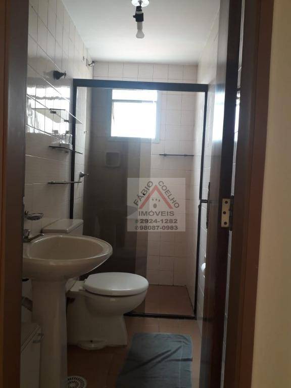 Apartamento à venda com 2 quartos, 64m² - Foto 21