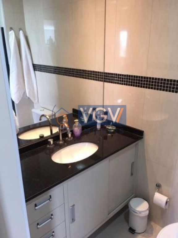 Apartamento à venda com 3 quartos, 77m² - Foto 11