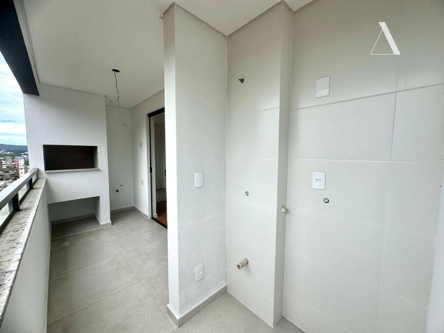 Apartamento à venda com 2 quartos, 63m² - Foto 11