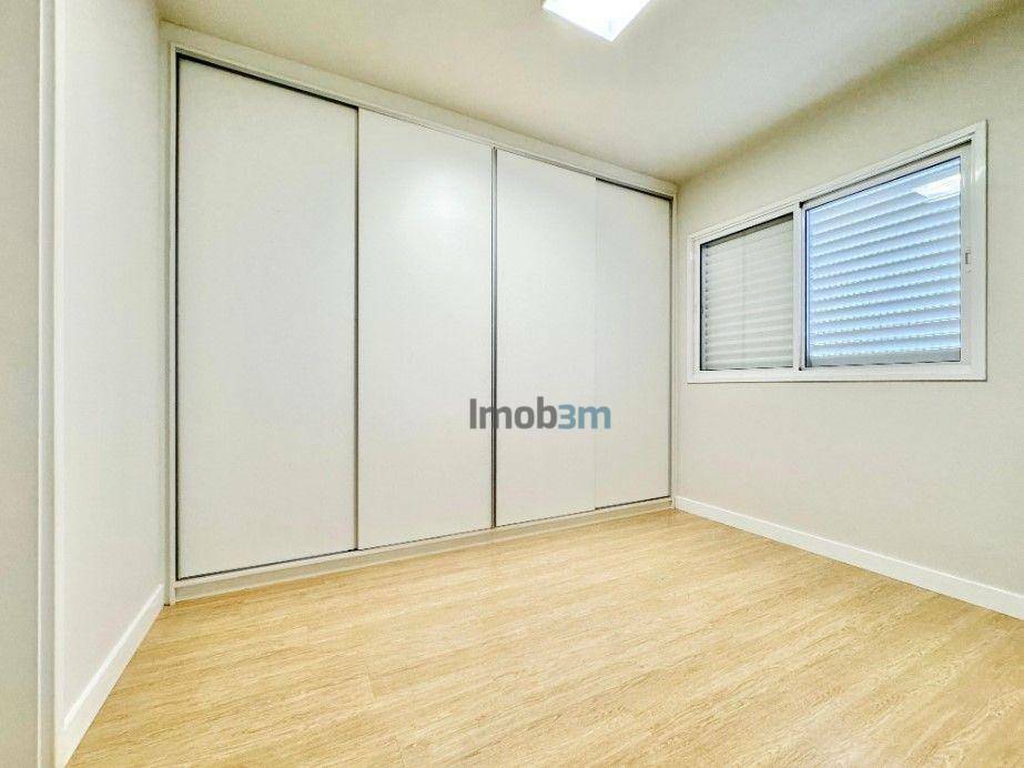 Apartamento à venda com 3 quartos, 75m² - Foto 19