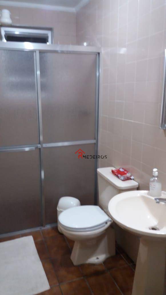 Apartamento à venda com 1 quarto, 45m² - Foto 13