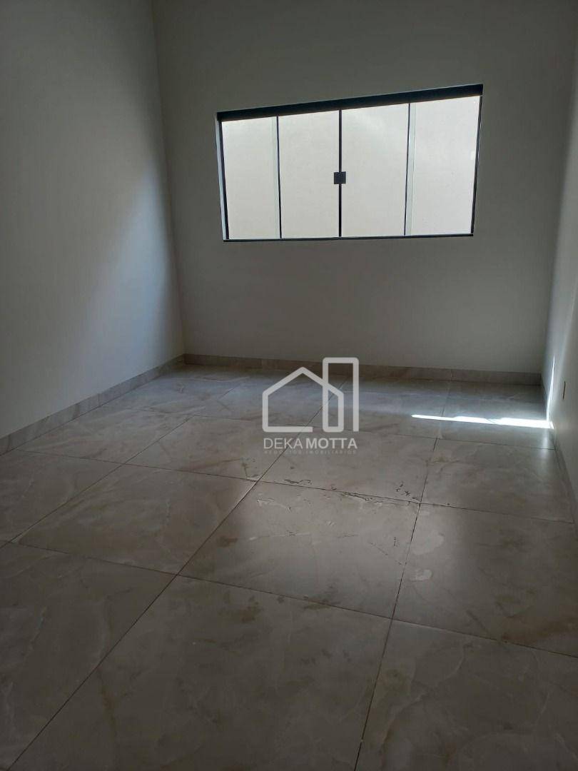 Casa à venda com 3 quartos, 119m² - Foto 11