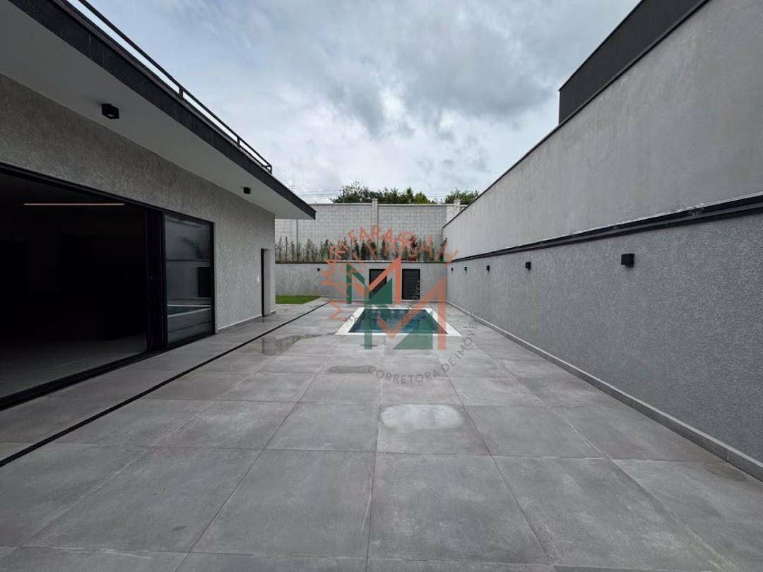 Casa de Condomínio à venda com 4 quartos, 333m² - Foto 4