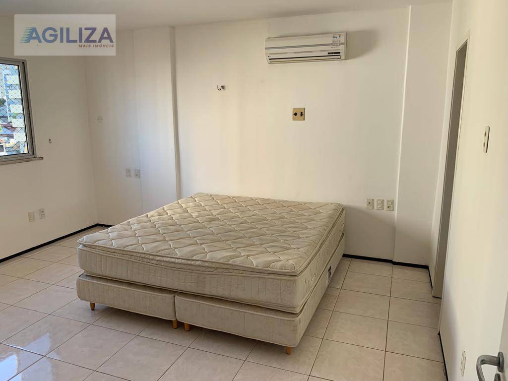 Apartamento à venda com 3 quartos, 180m² - Foto 15