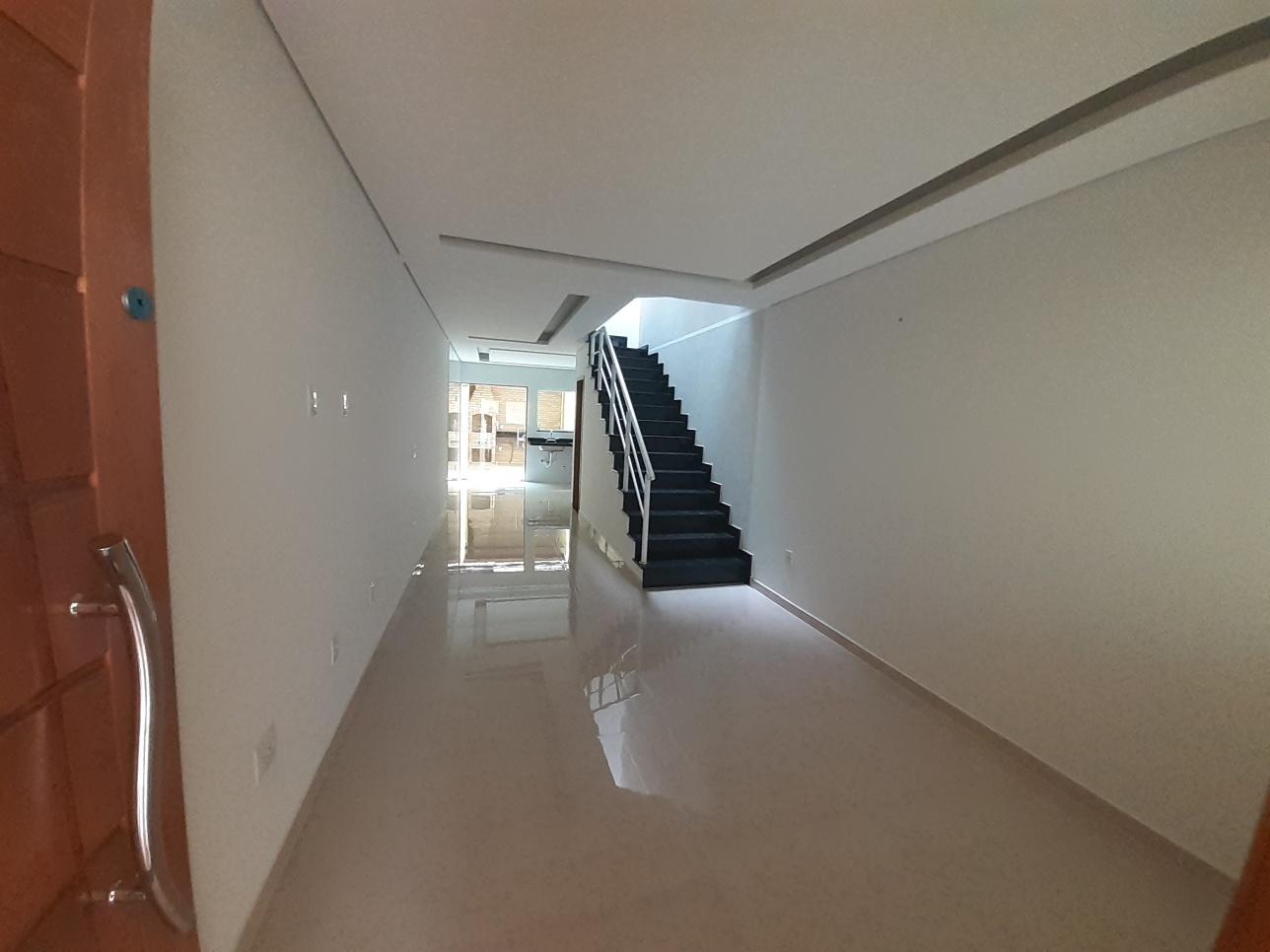 Sobrado à venda com 3 quartos, 112m² - Foto 1