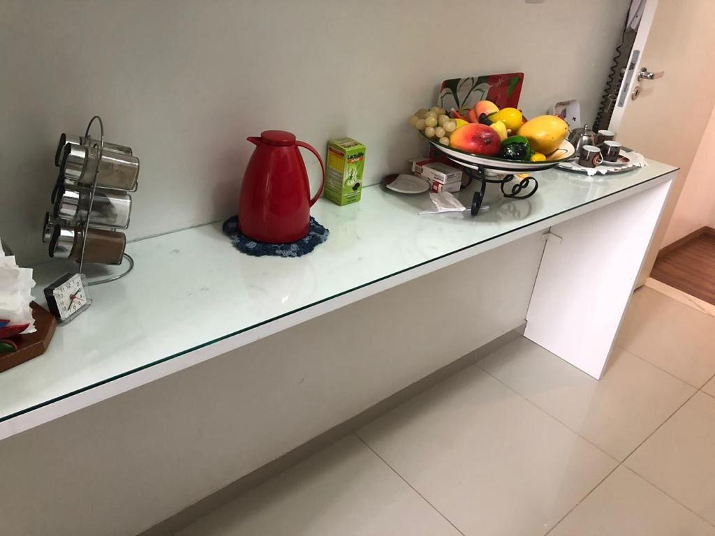 Apartamento à venda com 3 quartos, 86m² - Foto 9