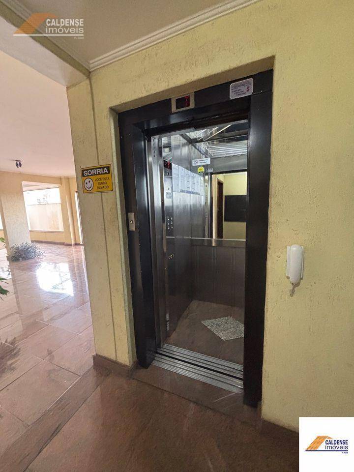 Apartamento, 2 quartos, 65 m² - Foto 2