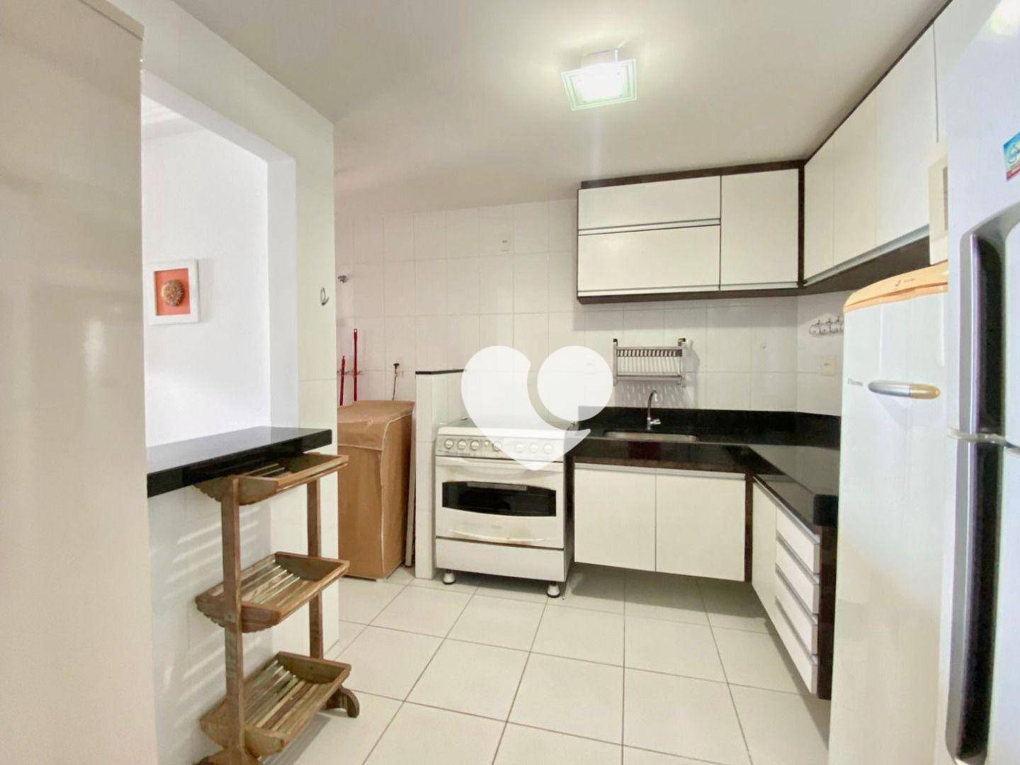 Apartamento à venda com 3 quartos, 105m² - Foto 6