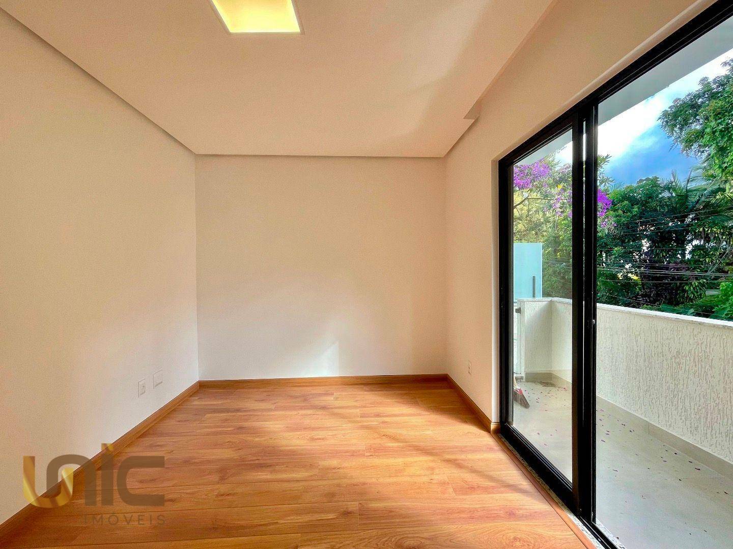 Casa à venda com 3 quartos, 170m² - Foto 14