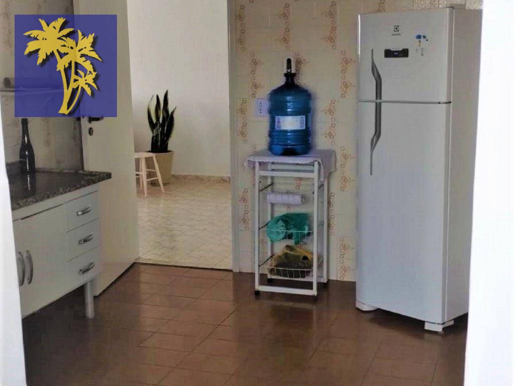 Apartamento para alugar com 3 quartos, 80m² - Foto 3