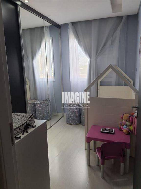 Apartamento à venda com 2 quartos, 55m² - Foto 3