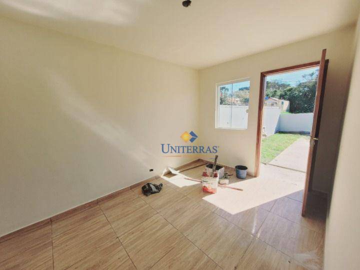 Casa à venda com 3 quartos, 50m² - Foto 5