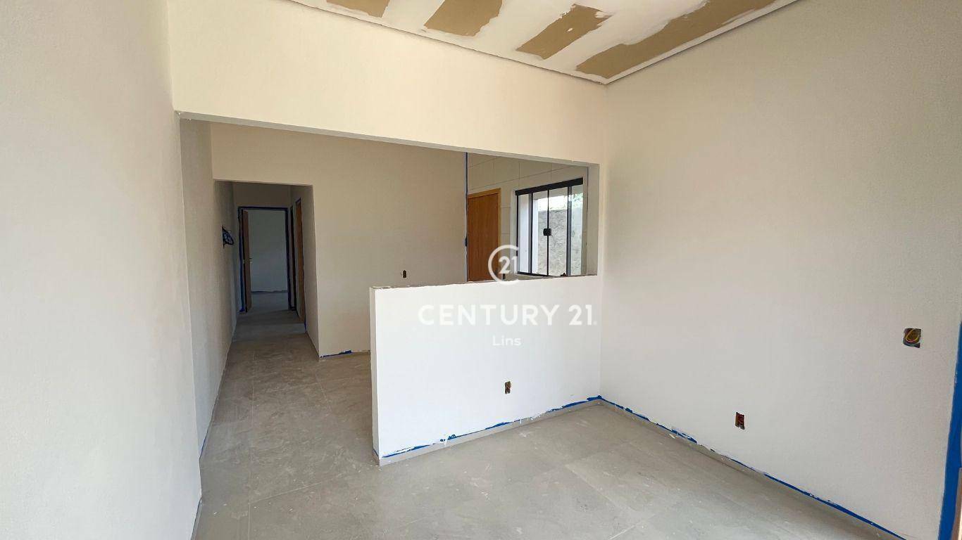 Casa à venda com 2 quartos, 210M2 - Foto 2