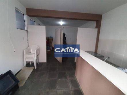 Sobrado à venda e aluguel com 3 quartos, 200m² - Foto 4