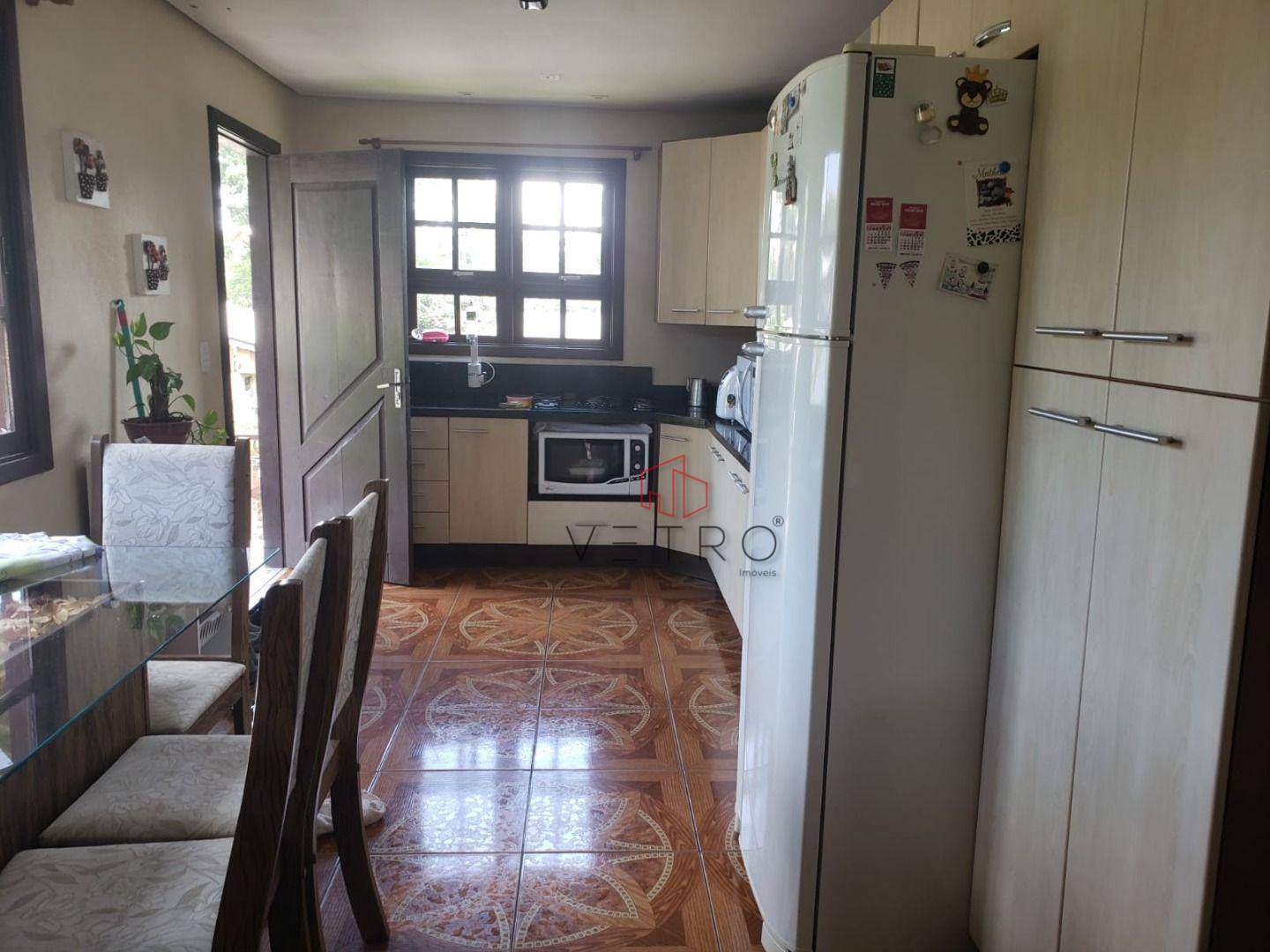 Casa à venda com 3 quartos, 155m² - Foto 3