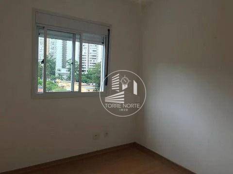 Apartamento à venda com 2 quartos, 67m² - Foto 10