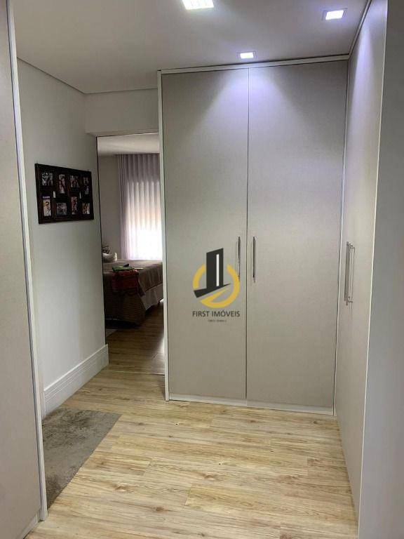 Apartamento à venda com 4 quartos, 245m² - Foto 19