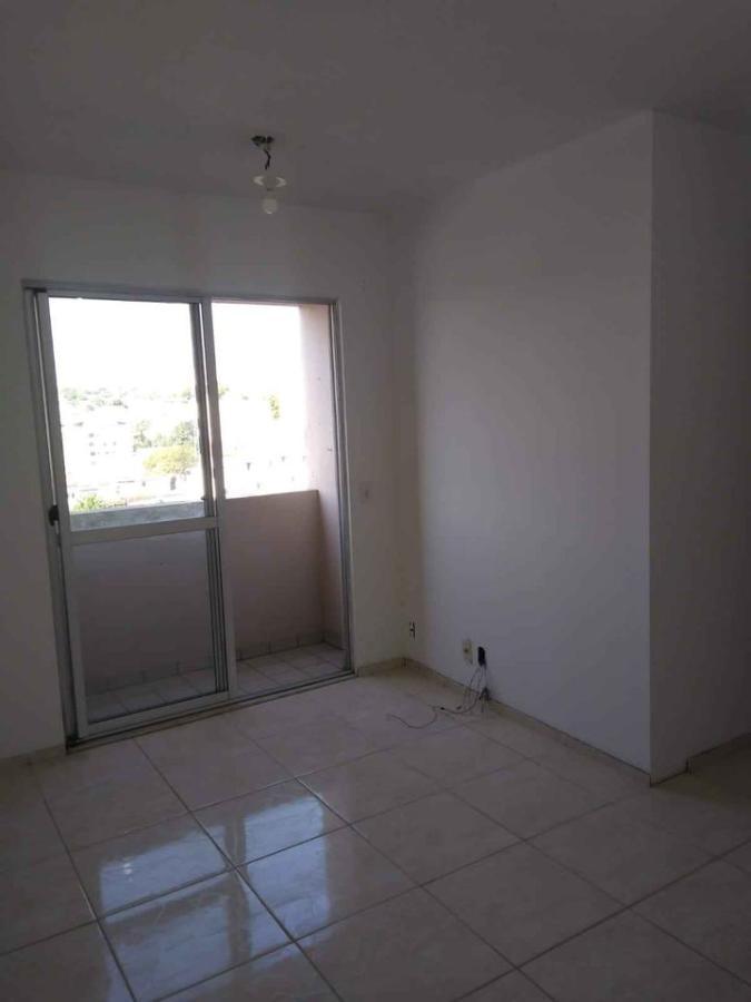 Apartamento à venda com 2 quartos, 64m² - Foto 4