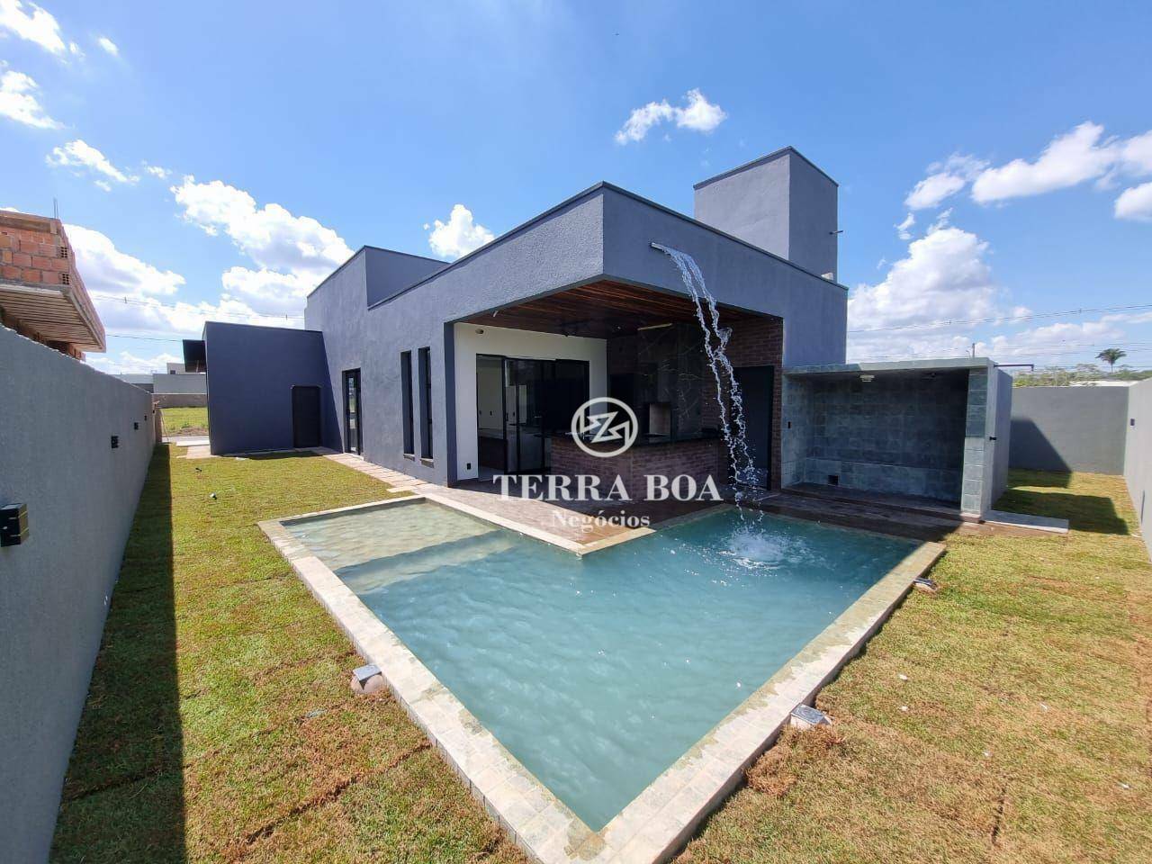 Casa de Condomínio à venda e aluguel com 4 quartos, 250m² - Foto 3