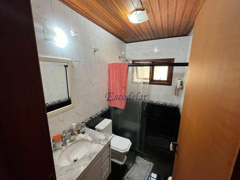 Casa de Condomínio à venda com 3 quartos, 304m² - Foto 13