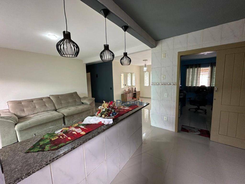 Casa à venda com 3 quartos, 130m² - Foto 8