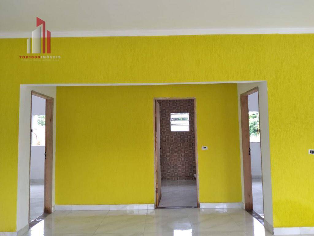 Casa à venda com 2 quartos, 130m² - Foto 3