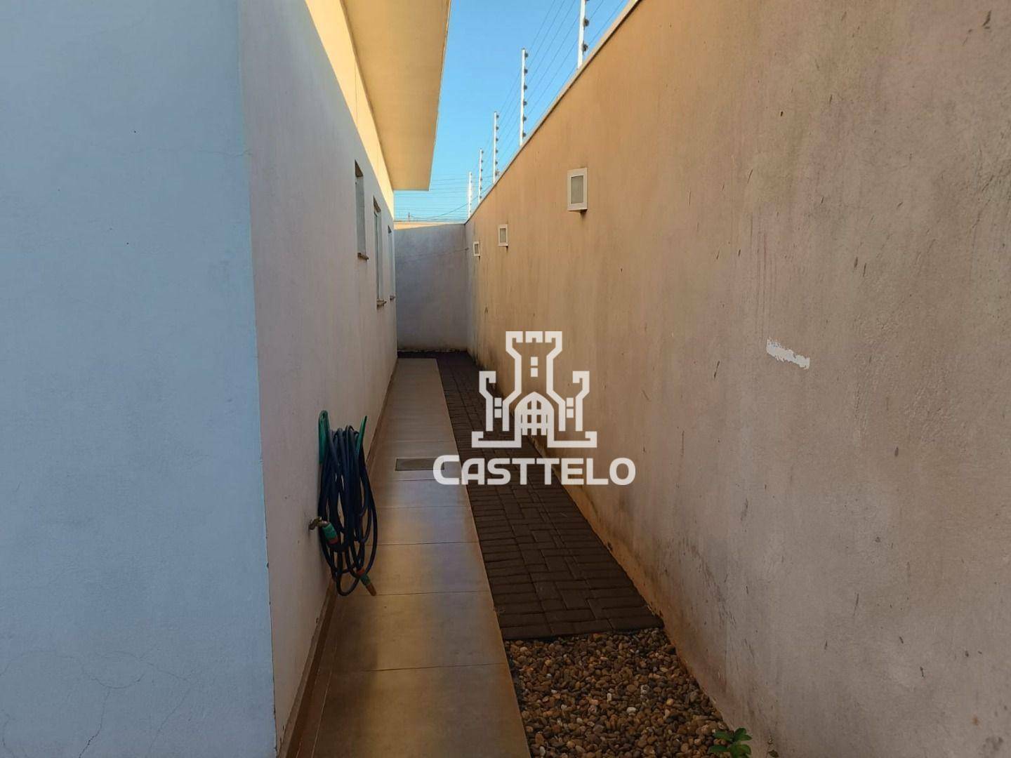 Casa à venda com 3 quartos, 134m² - Foto 31