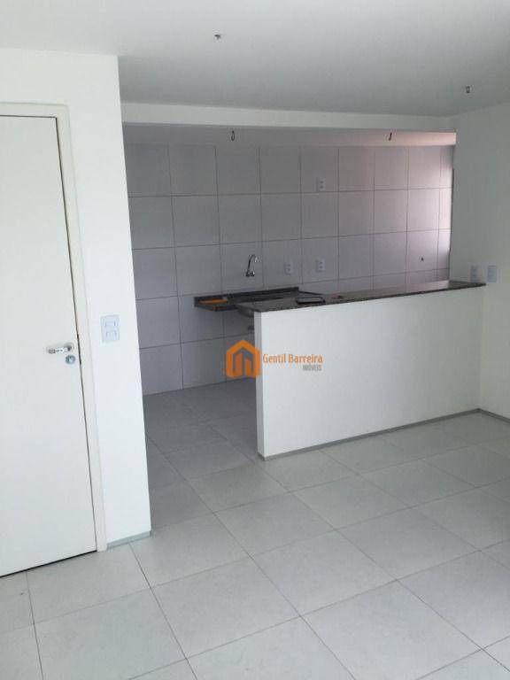 Apartamento à venda com 3 quartos, 56m² - Foto 6