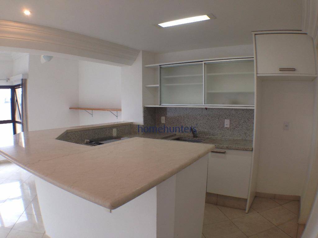 Apartamento à venda com 1 quarto, 100m² - Foto 32