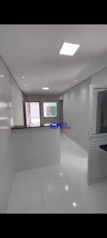 Sobrado à venda com 3 quartos, 90m² - Foto 42