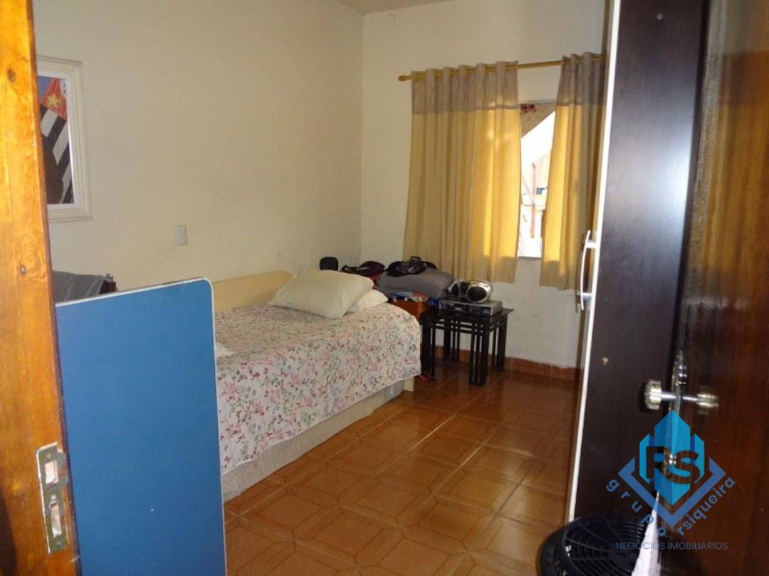 Casa à venda com 2 quartos, 157m² - Foto 11