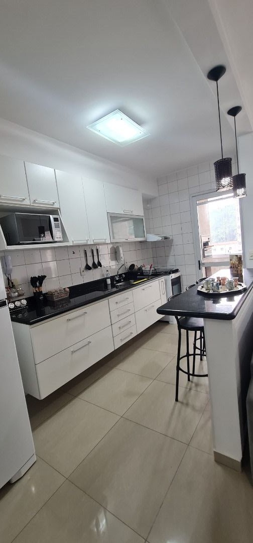 Apartamento à venda com 2 quartos, 80m² - Foto 6