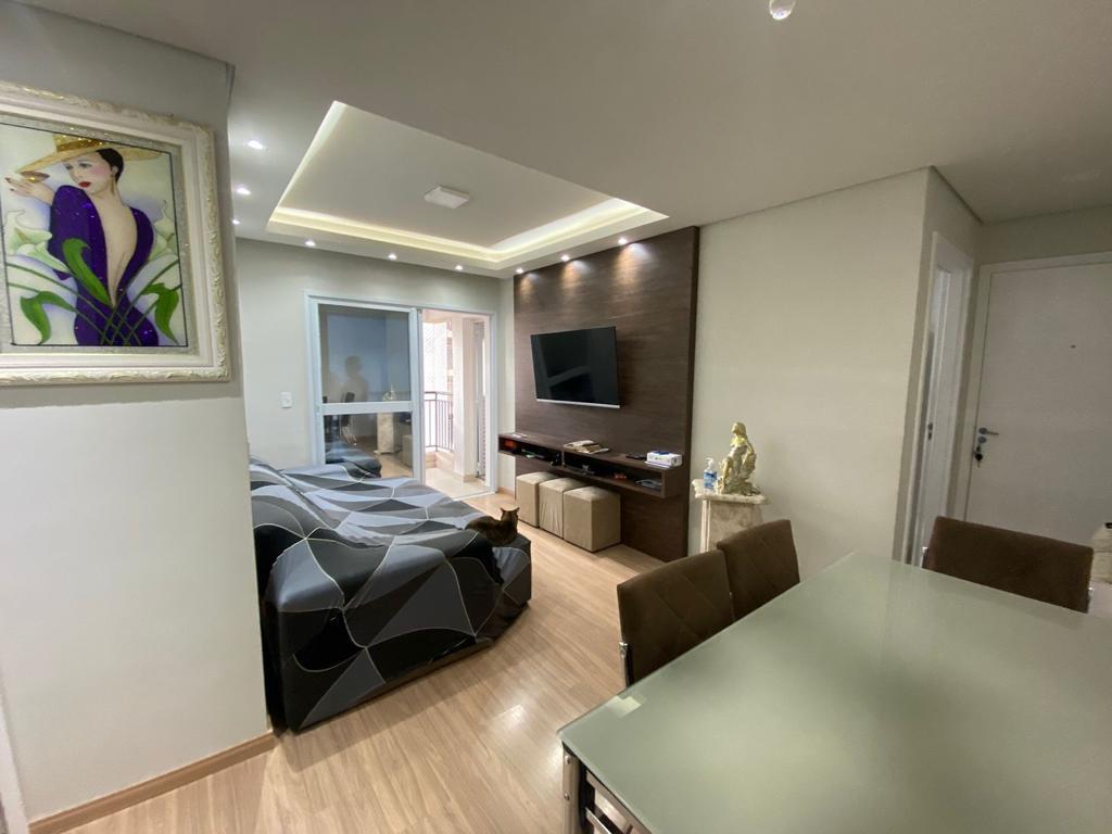 Apartamento à venda com 2 quartos, 62m² - Foto 1