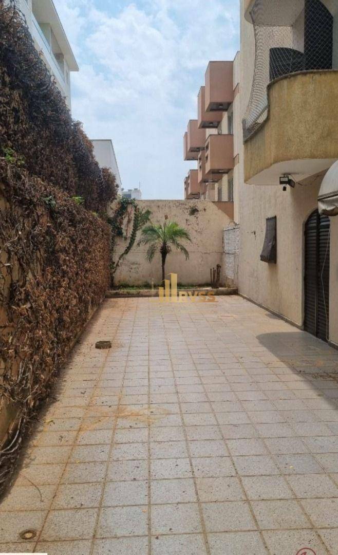 Apartamento à venda com 3 quartos, 142m² - Foto 26